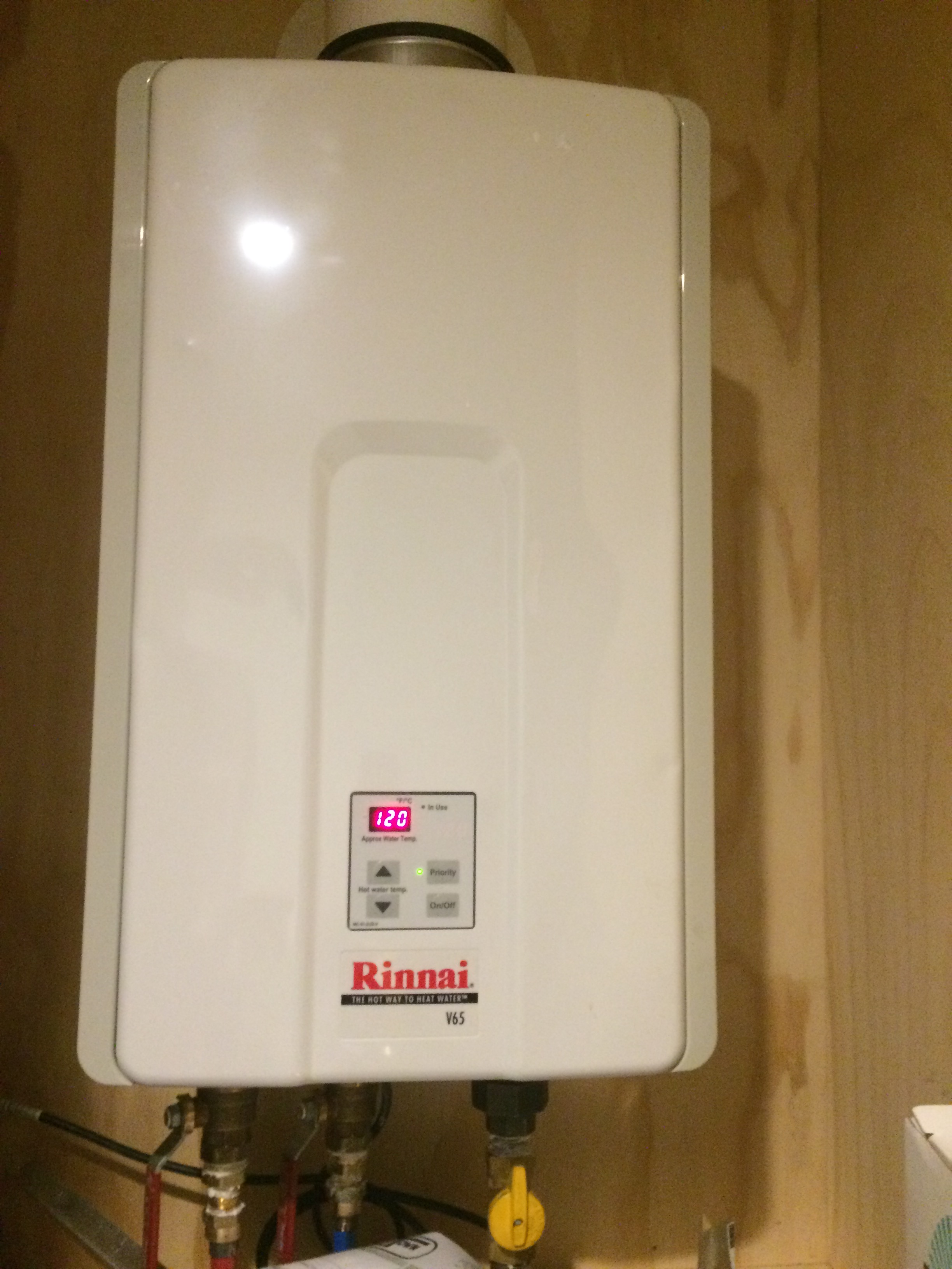 Still under some construction. pelletttinyhouse