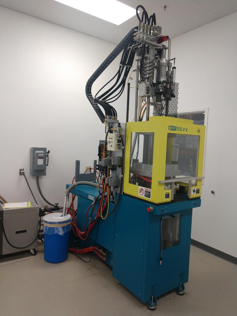 Boy Model 35EVV Vertical Injection Molding Machine New 2013 Plastic