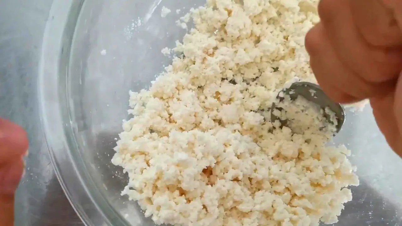 【豆腐入り白玉団子のレシピ】白玉粉・上新粉・だんご粉の違いも 食メディア Pen&Spoon ペンとスプーン