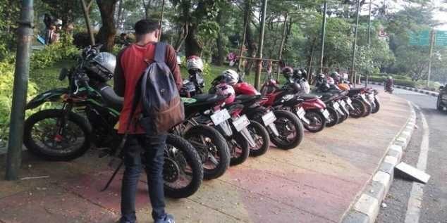 Trotoar Taman Potret Kota Tangerang