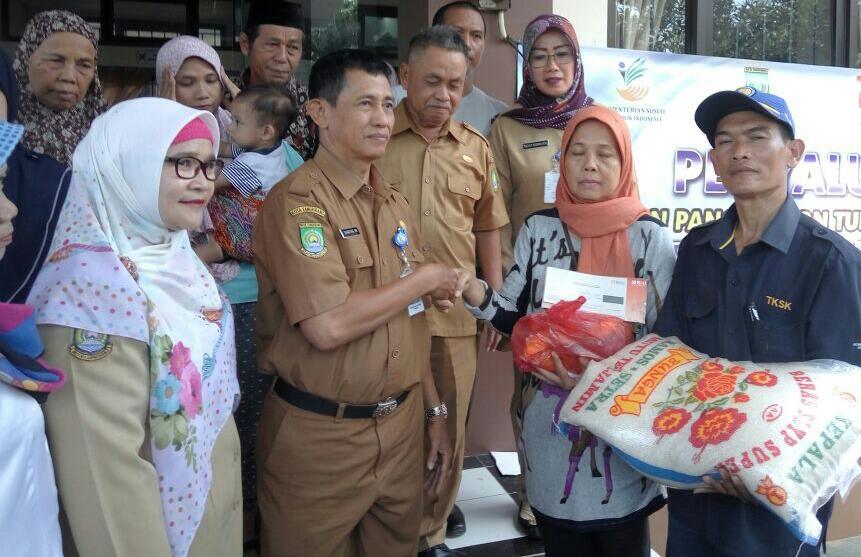 warga pedurenan karang tengah