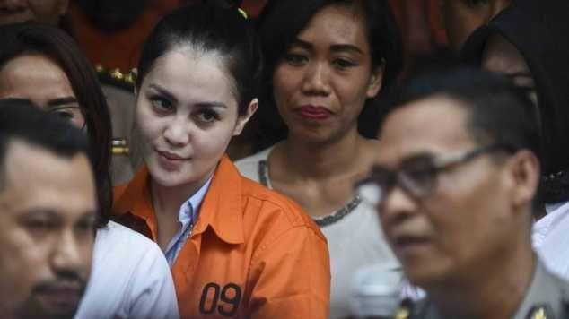 MENAHAN ARTIS NARKOBA
