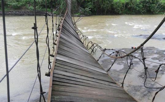jembatan putus cianjur