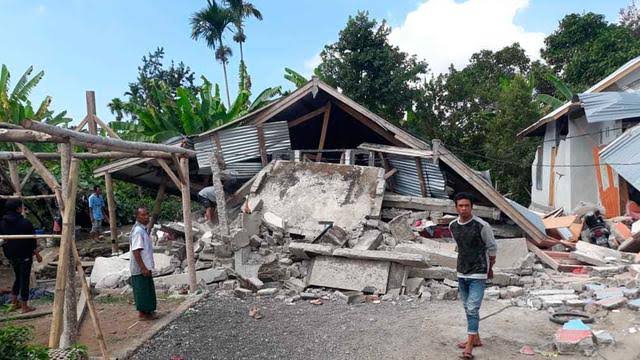 gempa: Duta Besar Inggris