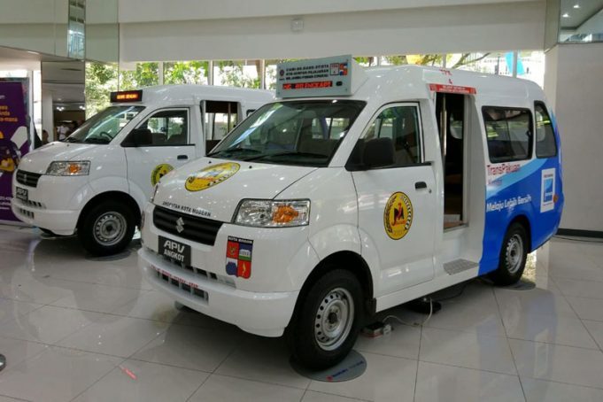 angkot modern ber ac
