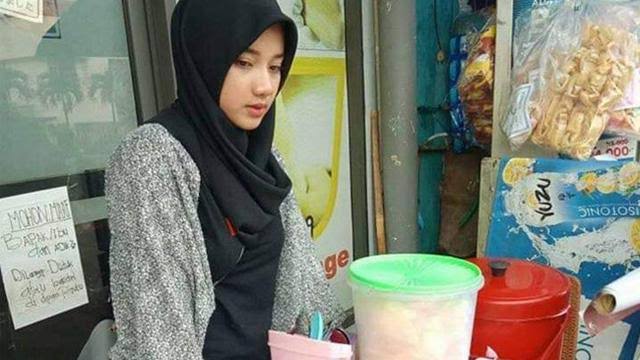 pedagang nasi uduk bogor