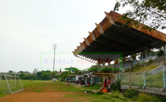 sengketa stadion benteng Tangerang02