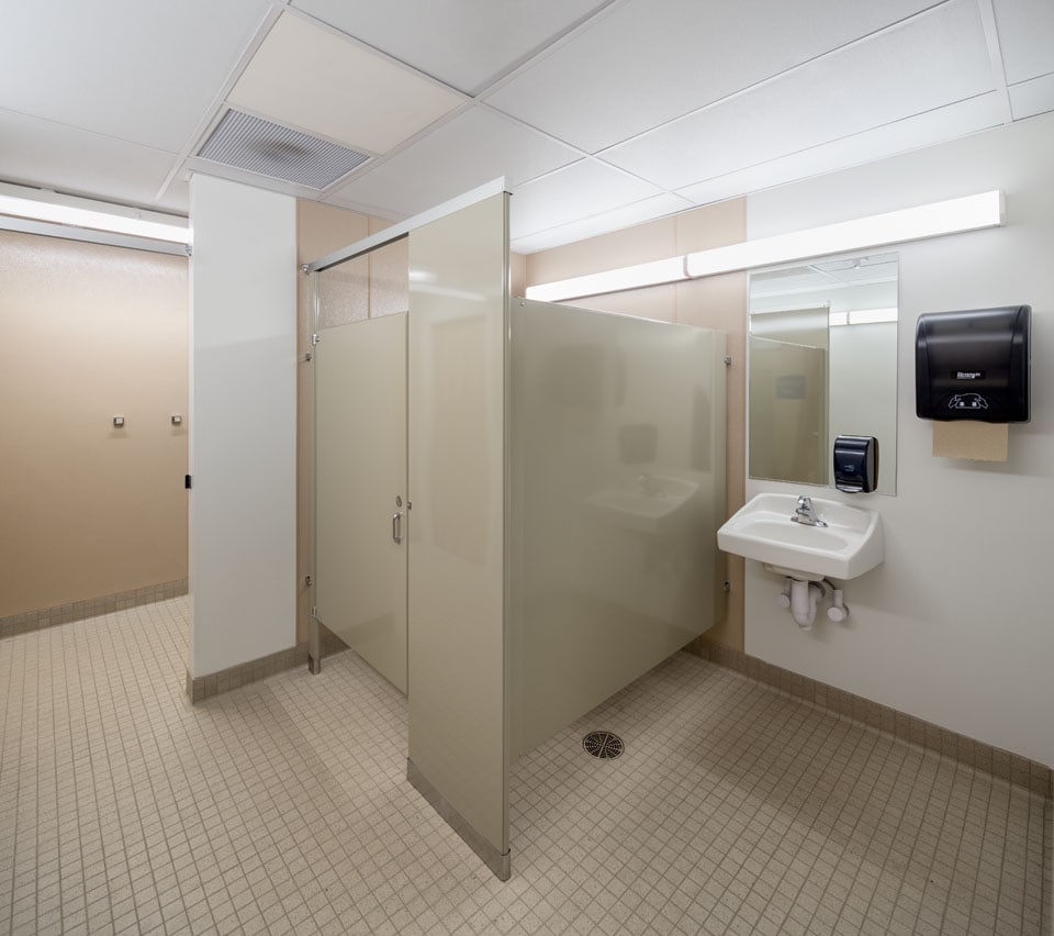 Baxter Hall Willamette University Pence