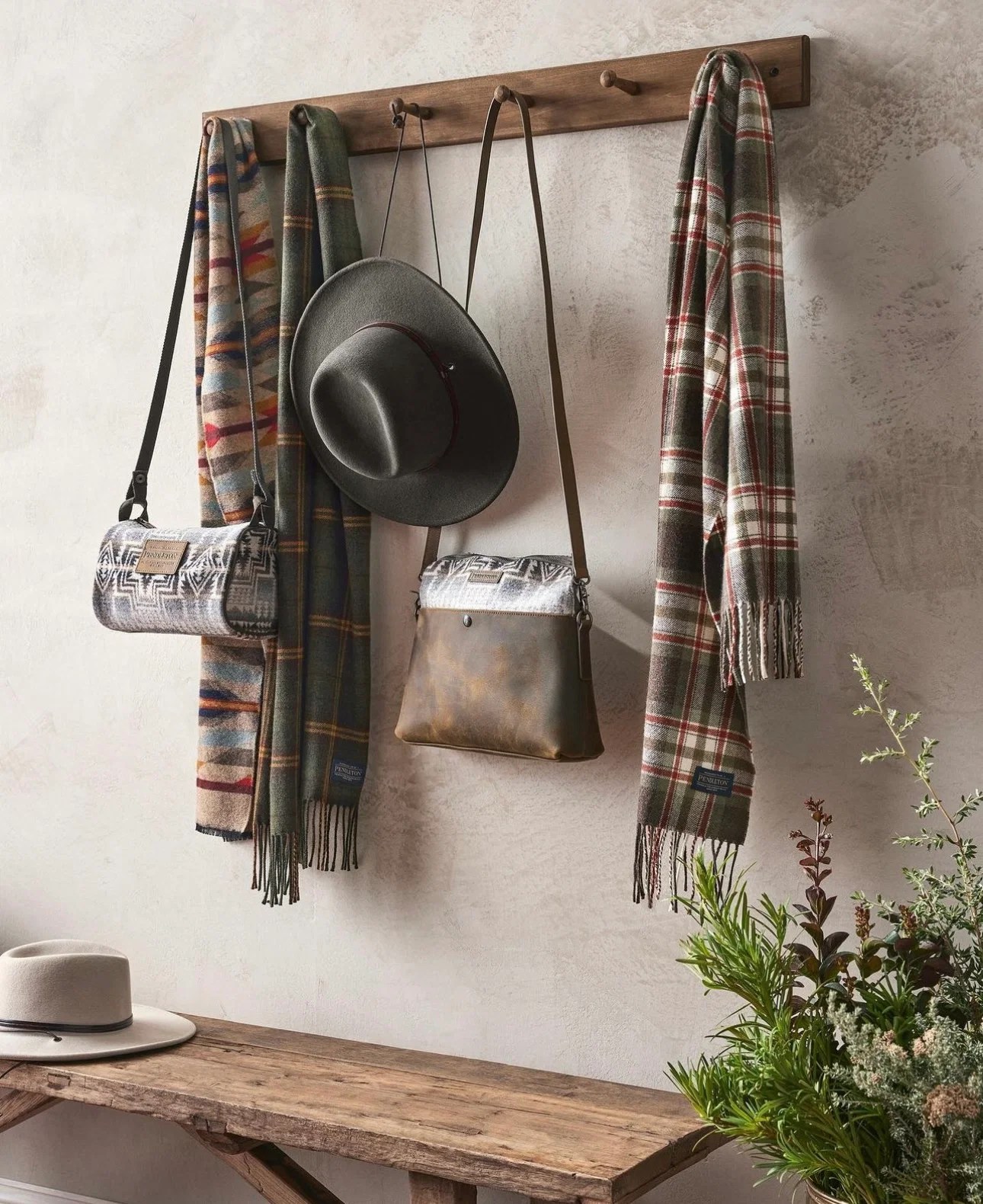 Pendleton EU Pendleton Woolen Mills Official EU site