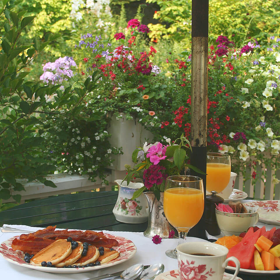 Northern Maine Bed and Breakfast Daily Full Country Breakfast
