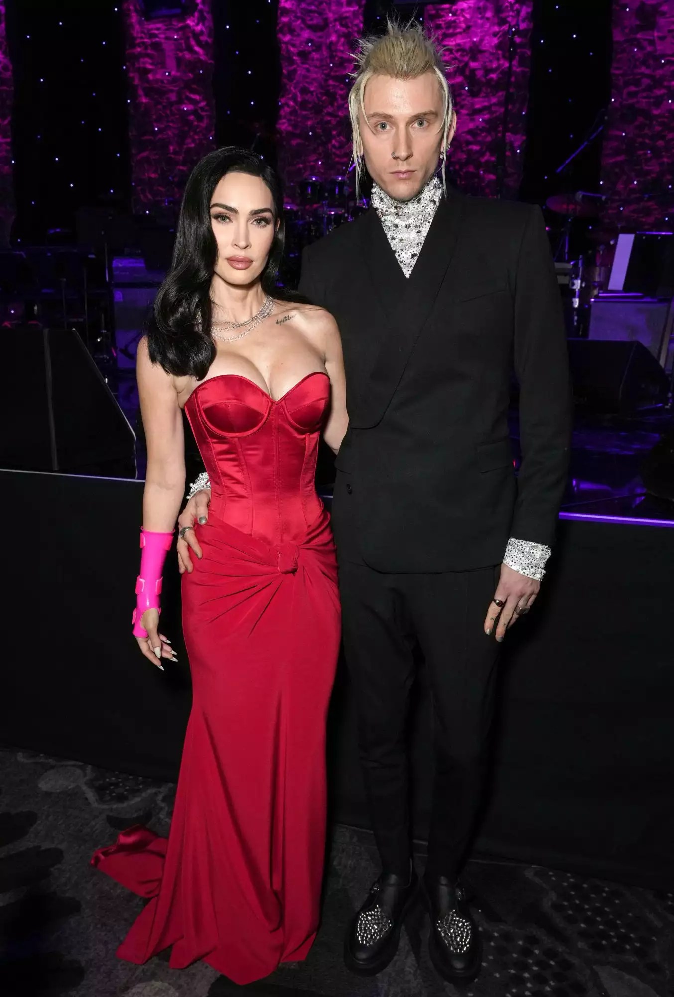 LOS ANGELES, CALIFORNIA - FEBRUARY 04: (L-R) Megan Fox ​and Machine Gun Kelly attend the Pre-GRAMMY Gala &amp; GRAMMY Salute to Industry Icons Honoring Julie Greenwald and Craig Kallman on February 04, 2023 in Los Angeles, California. (Photo by Kevin Mazur/Getty Images for The Recording Academy)