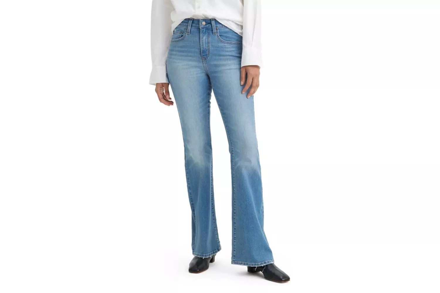 Levi&rsquo;s Women&rsquo;s 726 High Rise Flare JeansA