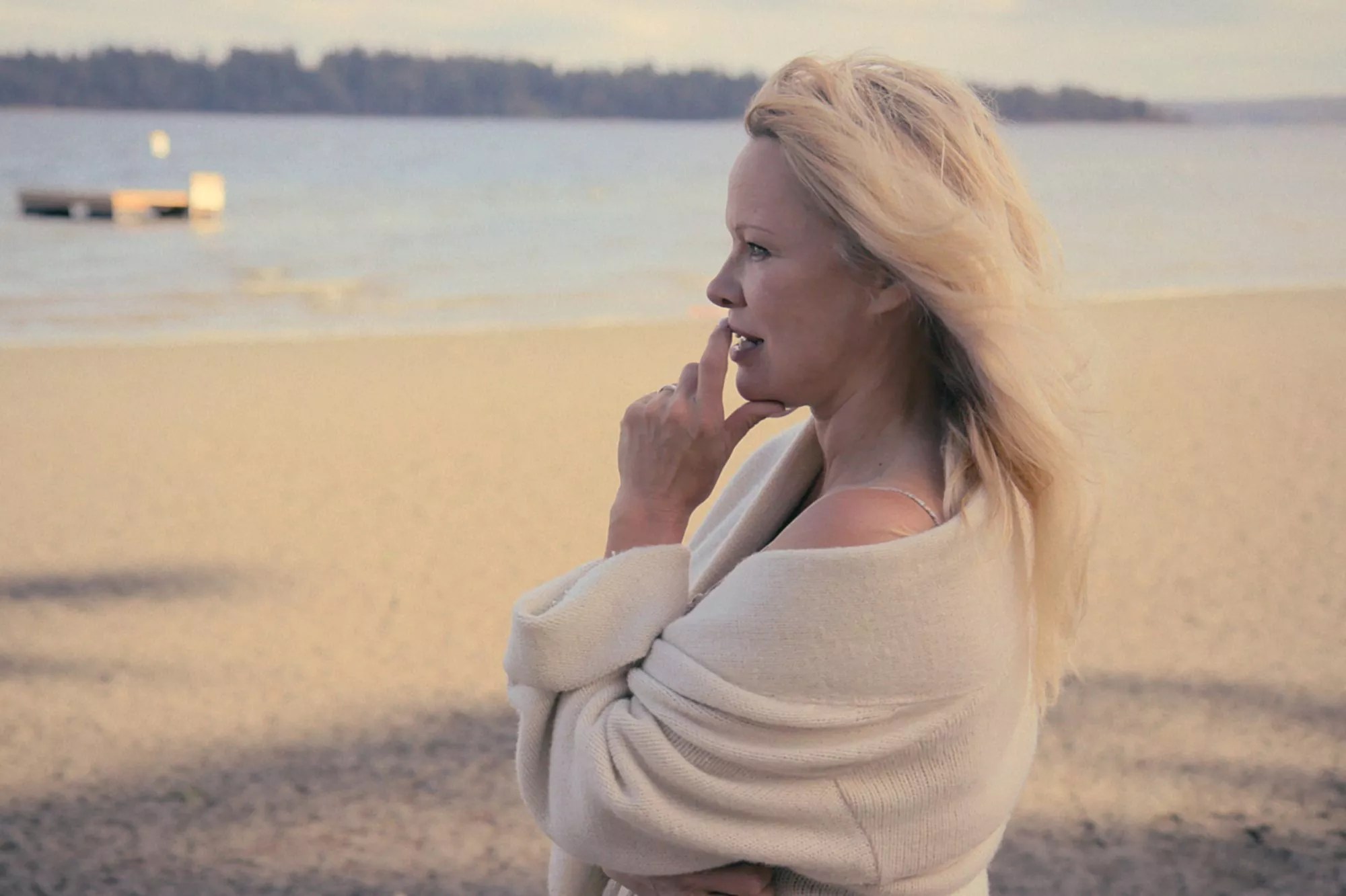 Pamela, A Love Story. Pamela Anderson in Pamela, A Love Story. Cr. Netflix Â© 2023