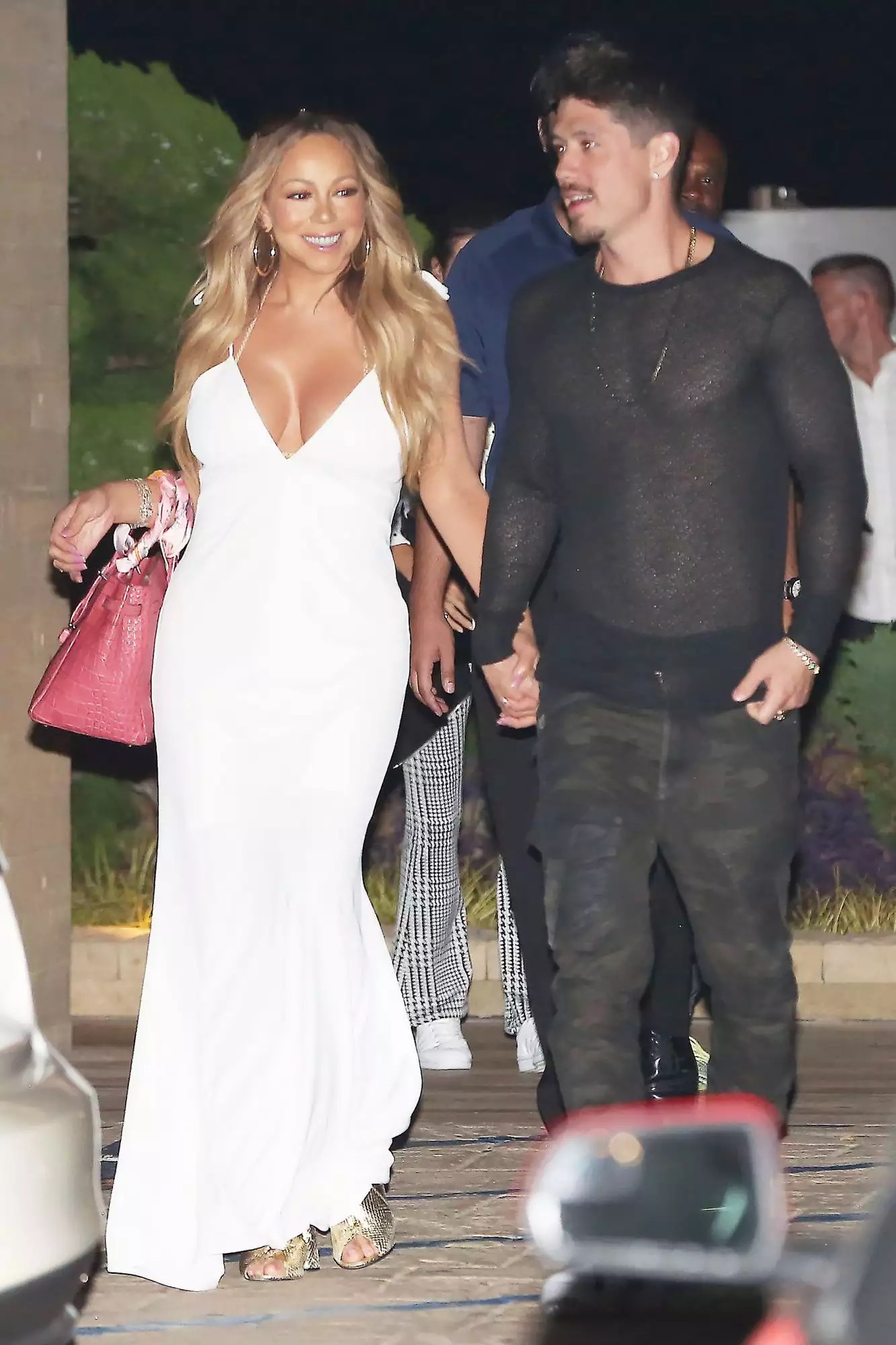 Mariah Carey Looking Busty In White For Dinner Date With Beau Bryan Tanaka