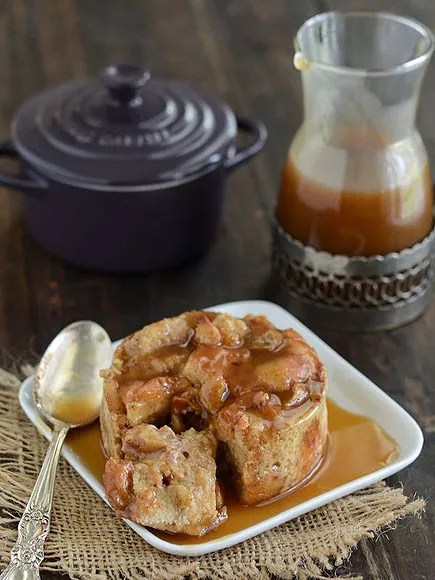 DOUGHNUT BREAD PUDDING WITH RUM SAUCE