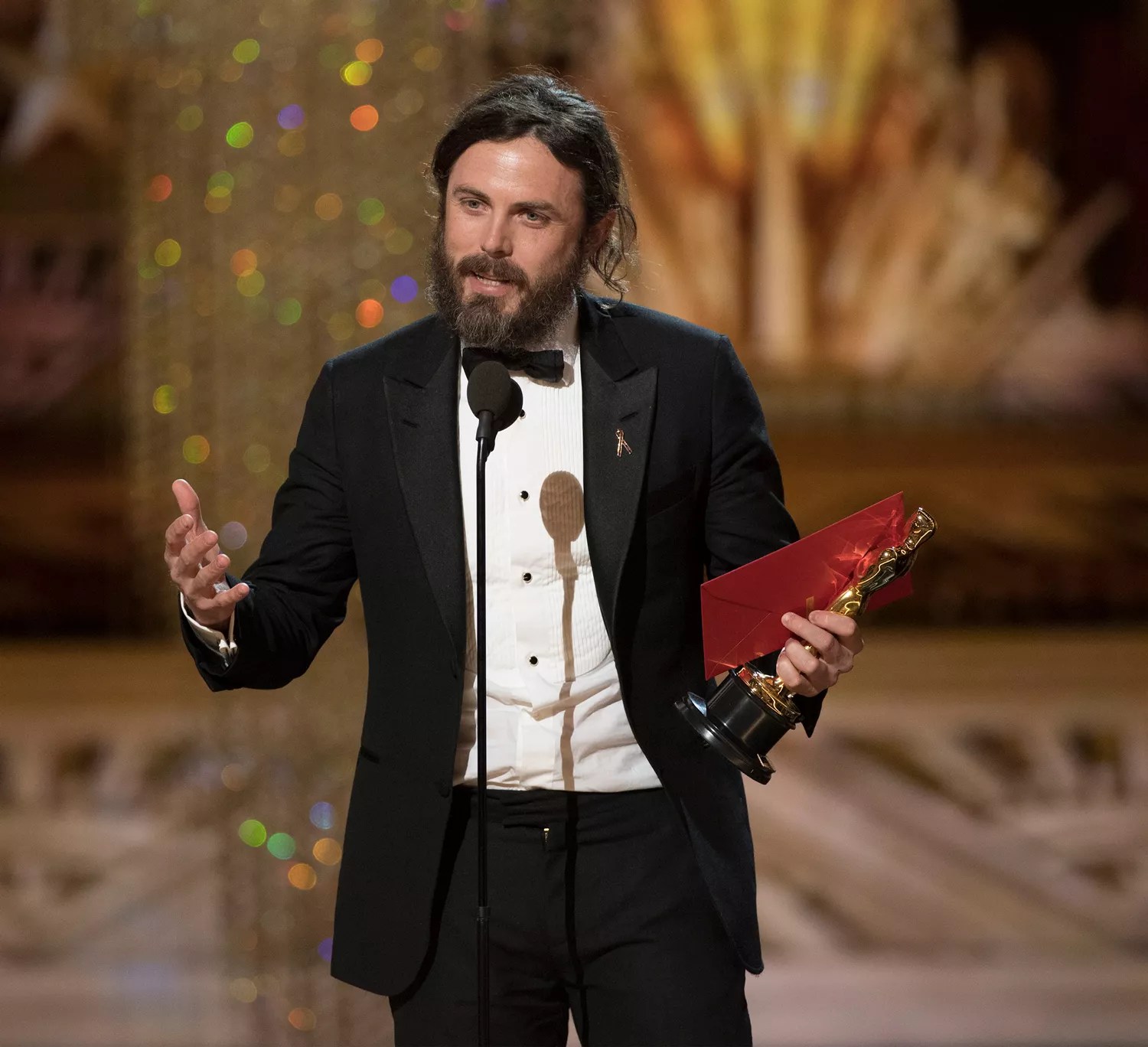 Casey Affleck accepts Best Actor for &lsquo;Manchester by the Sea&rsquo; during the 89th annual Academy Awards on Feb. 26, 2017