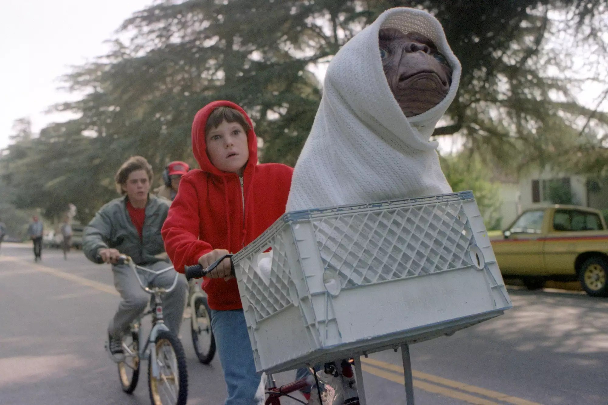 Henry Thomas on the set of &ldquo;E.T.&rdquo;.