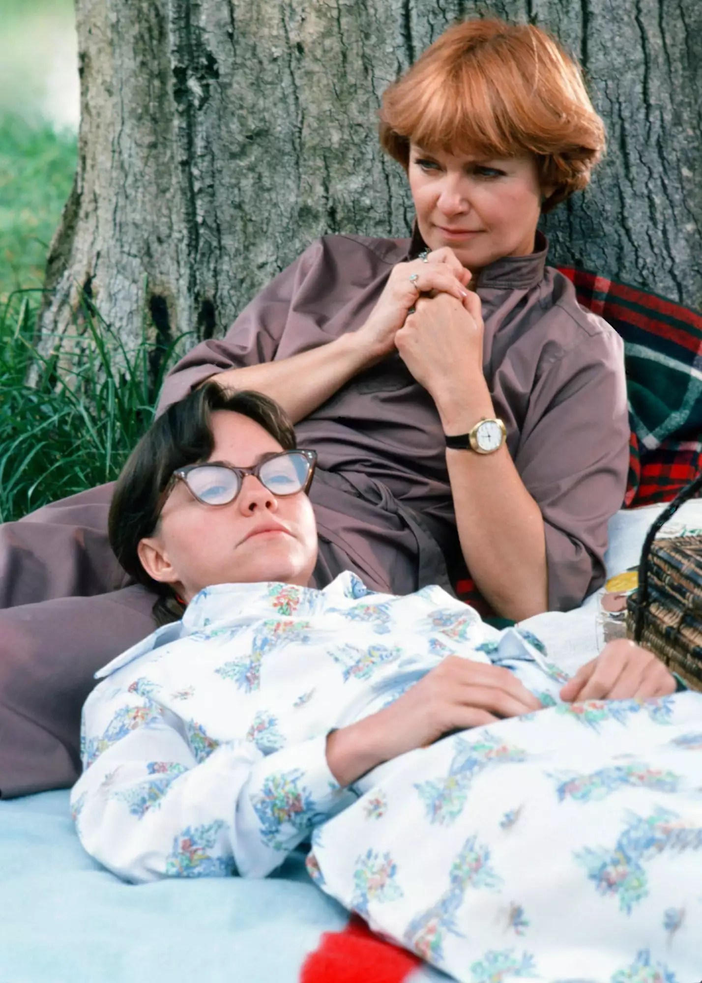 THE BIG EVENT &ndash; &ldquo;Sybil&rdquo; &ndash; Pictured: (l-r) Sally Field as Sybil, Joanne Woodward as Dr. Cornelia Wilbur (Photo by NBCU Photo Bank/NBCUniversal via Getty Images via Getty Images)