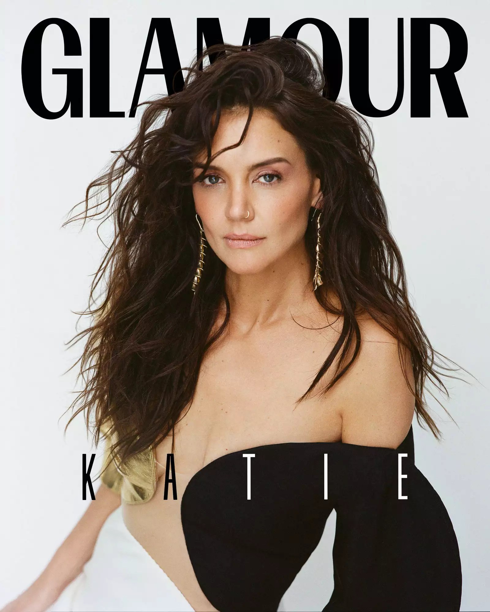 GLAMOUR’S APRIL 2023 COVER STAR IS KATIE HOLMES