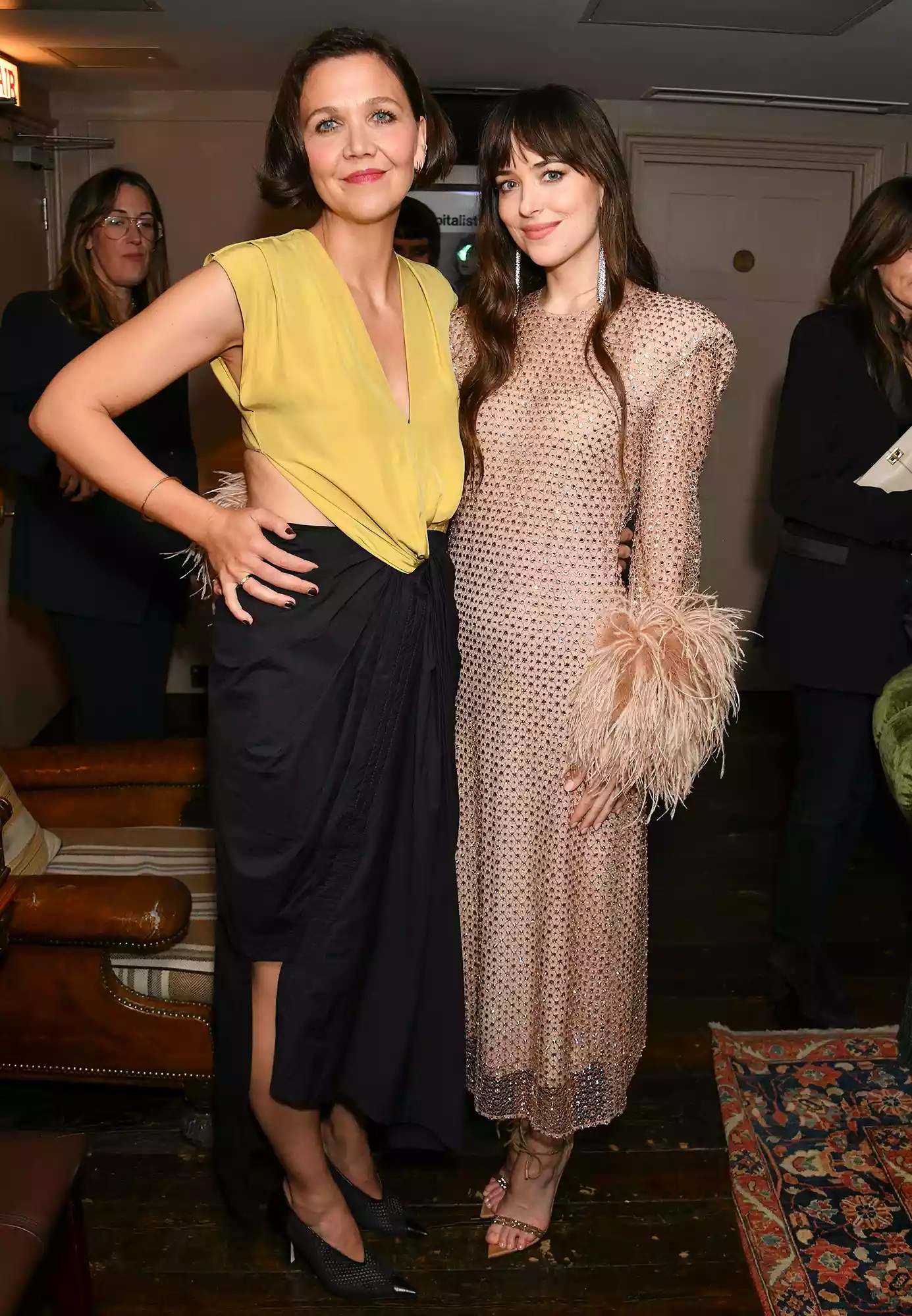 Maggie Gyllenhaal Dakota Johnson