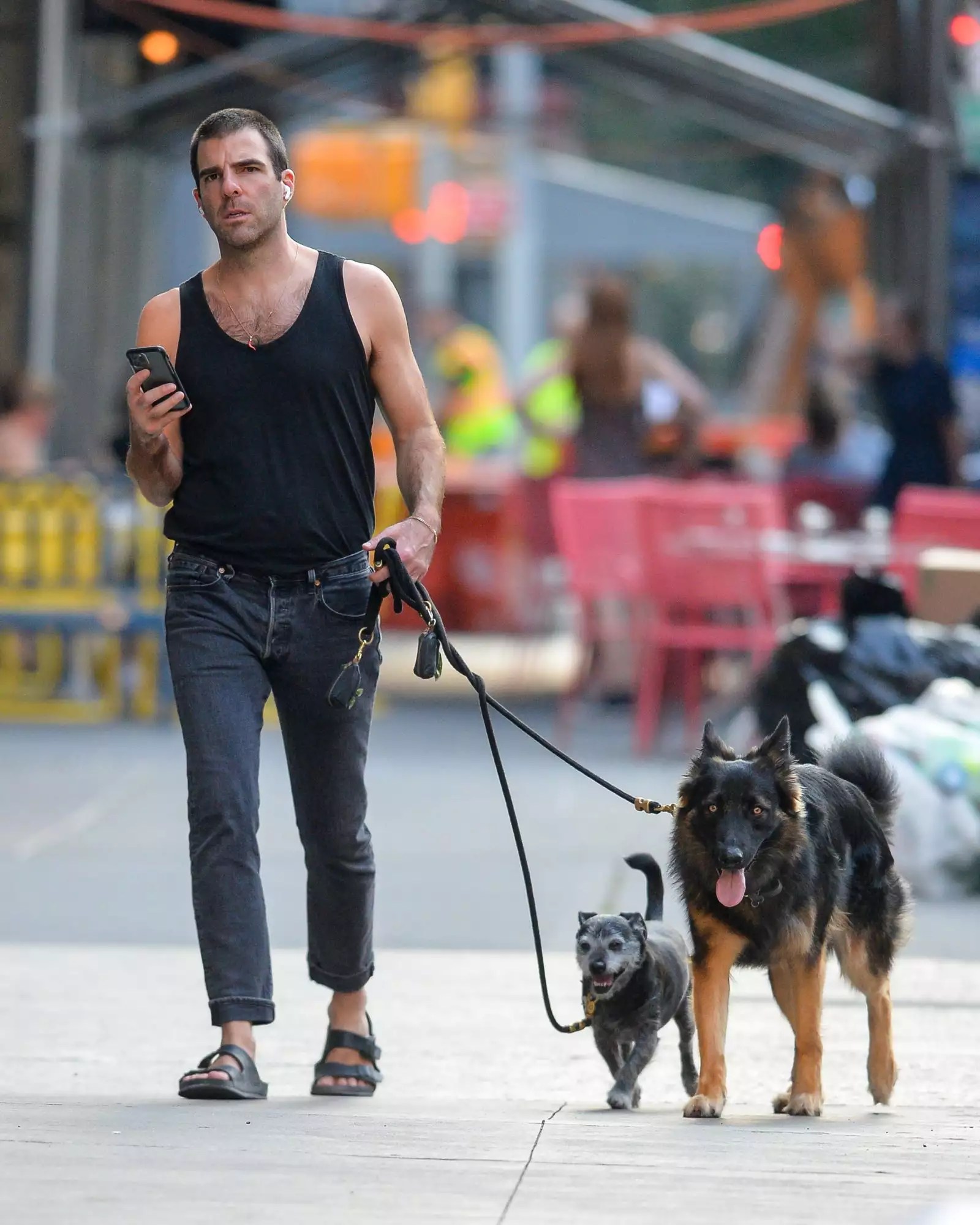 zachary quinto