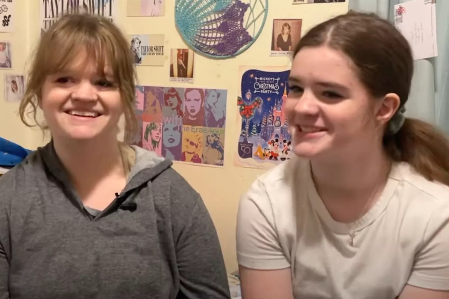 Swifties Help Mom Make Her 13th Daughterâs Special by Sending Hundreds of Cards and Friendship Bracelets