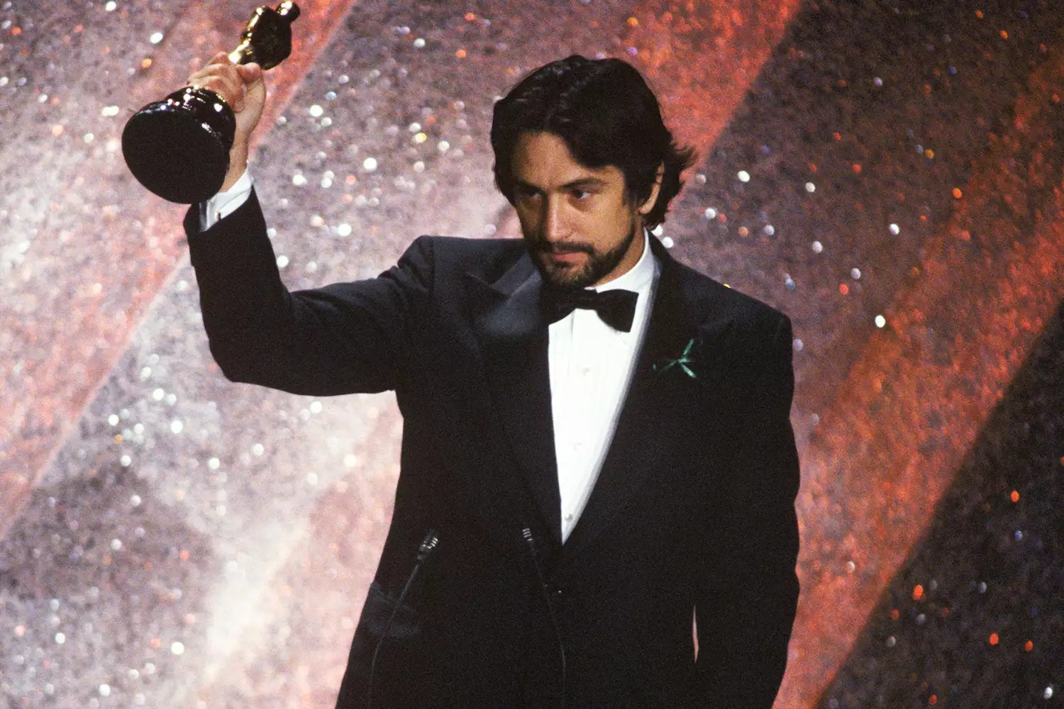 Robert De Niro with his Best Actor Oscar for &lsquo;Raging Bull&rsquo; at the 53rd annual Academy Awards on March 31, 1981