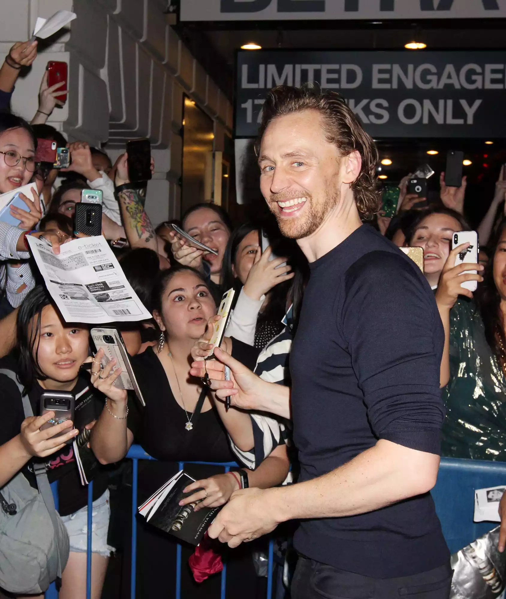 Tom Hiddleston