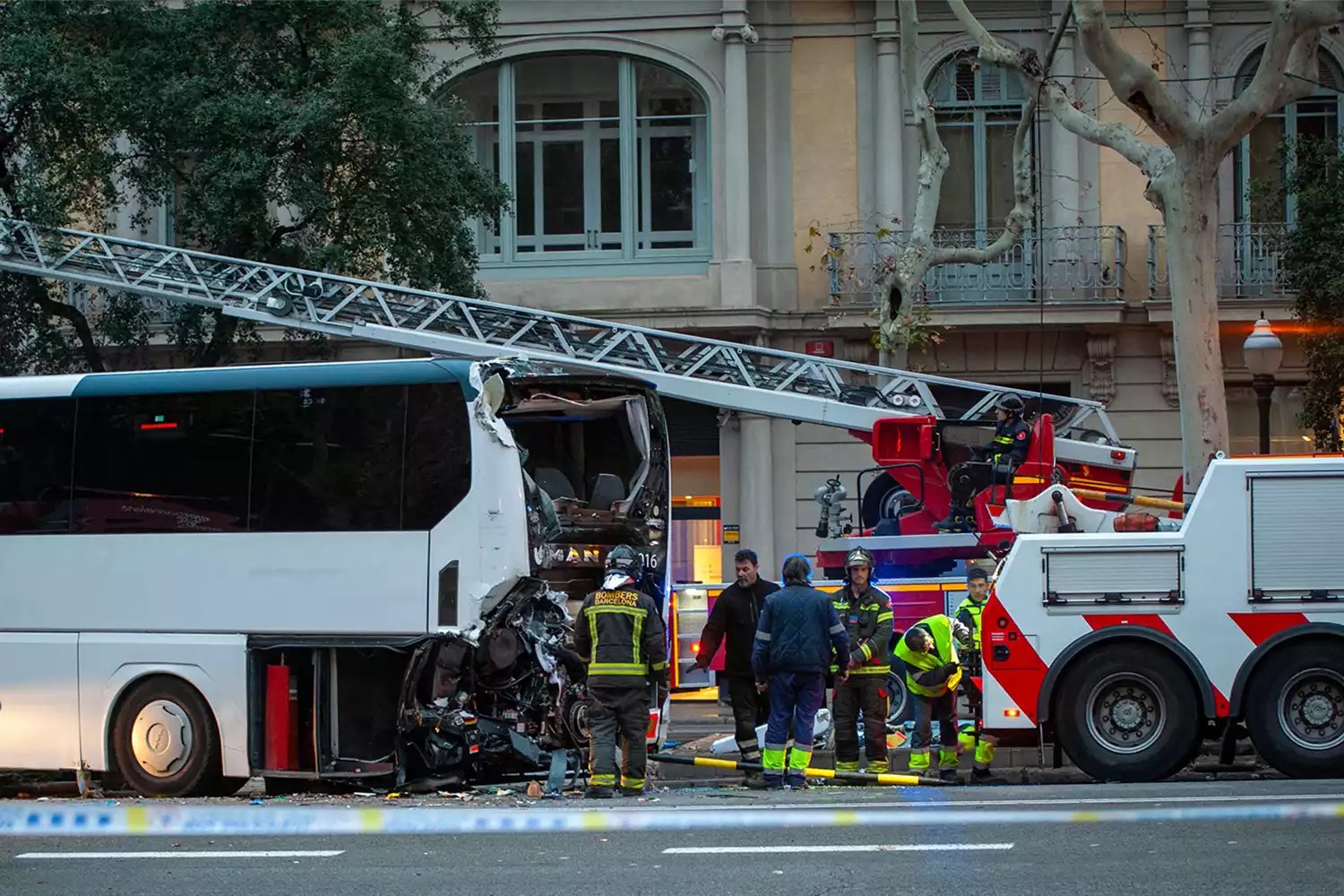 In Barcelona, Spain, on March 1, 2025, a serious accident involving two tourist buses on Avinguda Diagonal leaves 53 people injured, four of whom are in critical condition, including a 17-year-old minor.