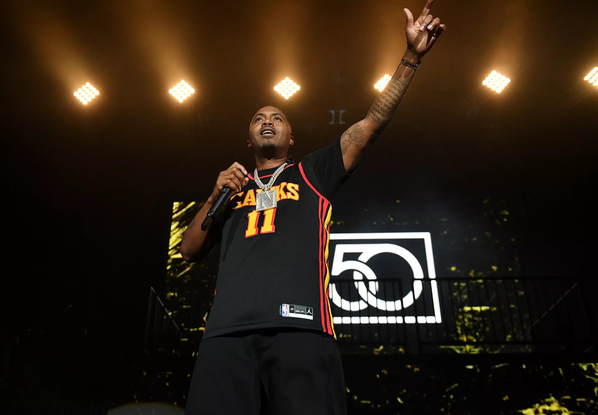 Nas