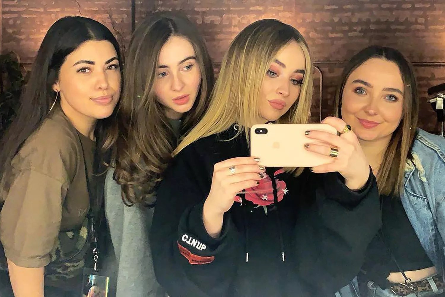 Sabrina Carpenter siblings