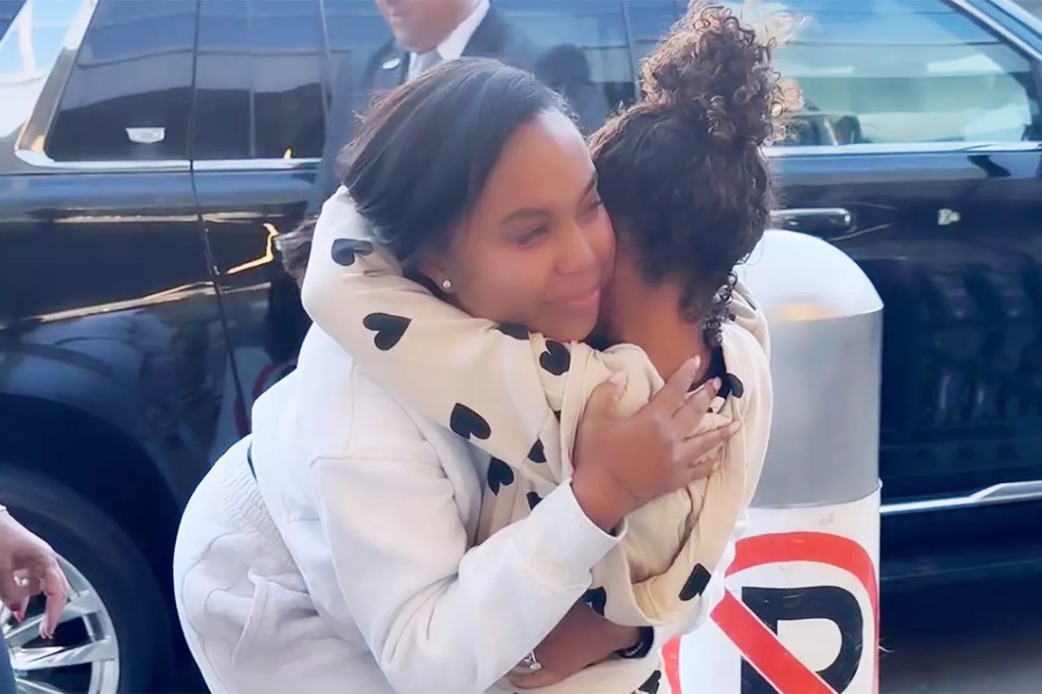 Cheyenne Davis Surprises Daughter Ryder for Her 7th Birthday with Paris Trip: &lsquo;Finally Getting Her Wish&rsquo;