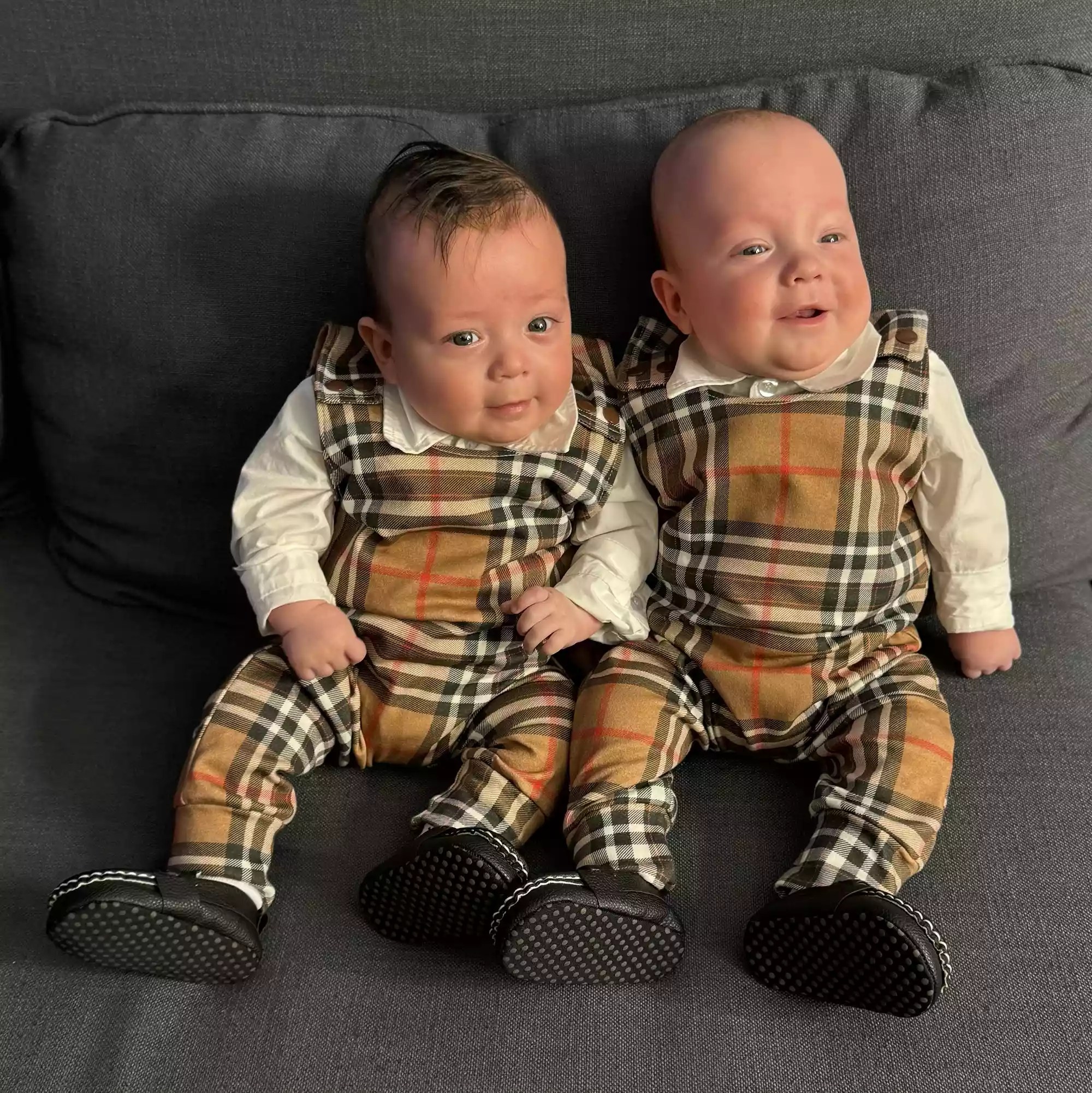 Ryan Kelly and Wife Emma Celebrate Twin Sons Duke and Ford&rsquo;s First Christmas
