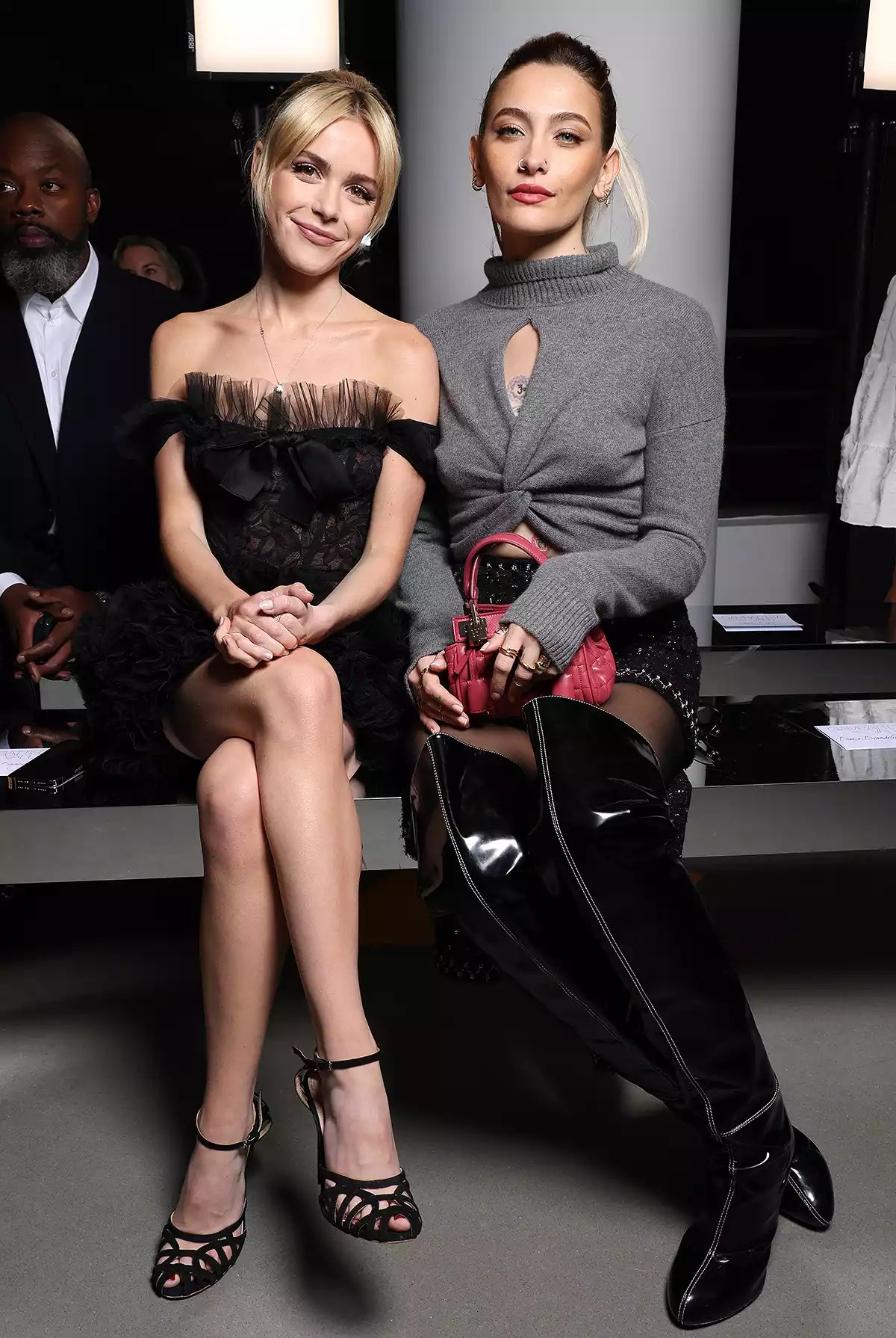 Giambattista Valli : Photocall - Paris Fashion Week - Womenswear Spring/Summer 2023