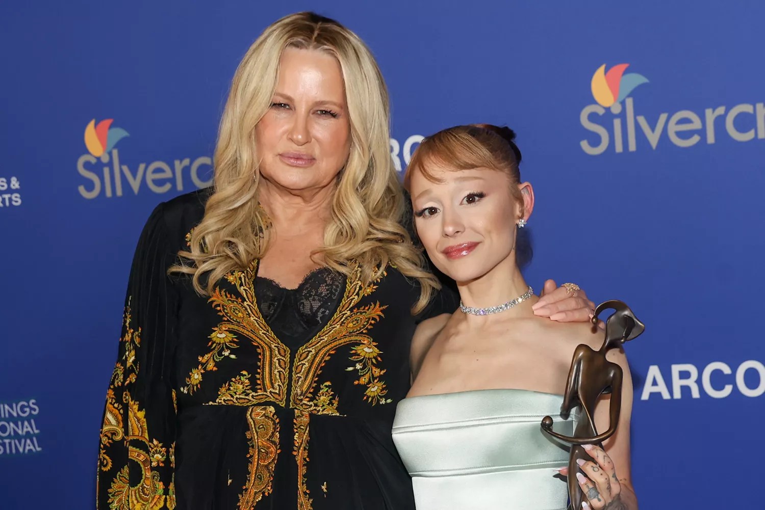 Jennifer Coolidge, Ariana Grande