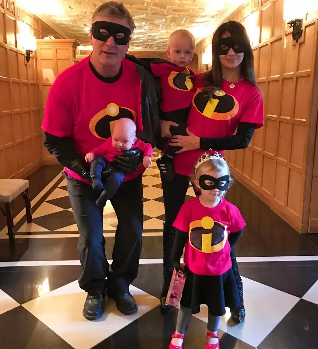hilaria baldwin alec baldwinhttps://www.instagram.com/p/BMPaHz4hvnv/
