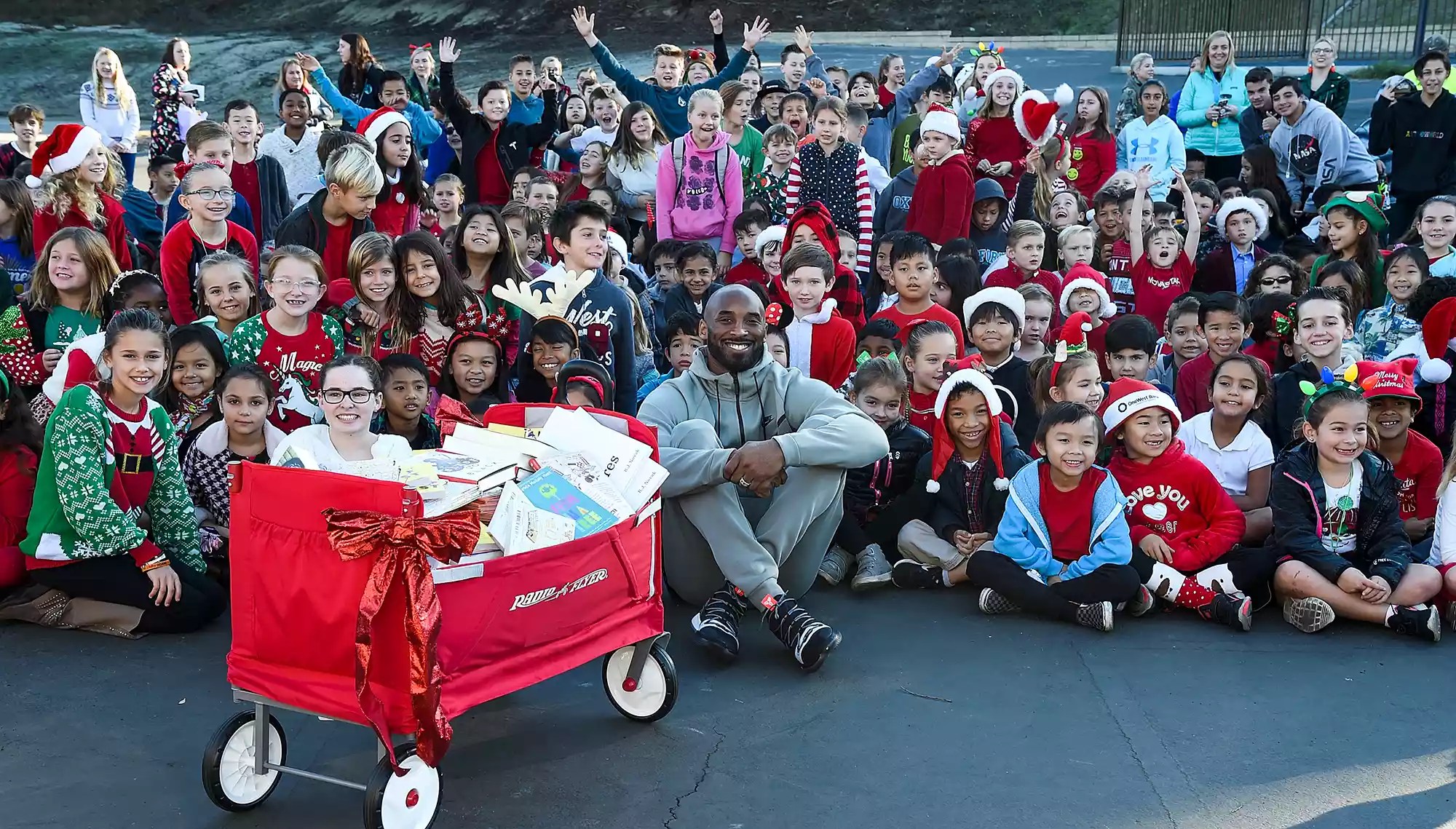 Kobe Bryant Surprises Students With Holiday Visit