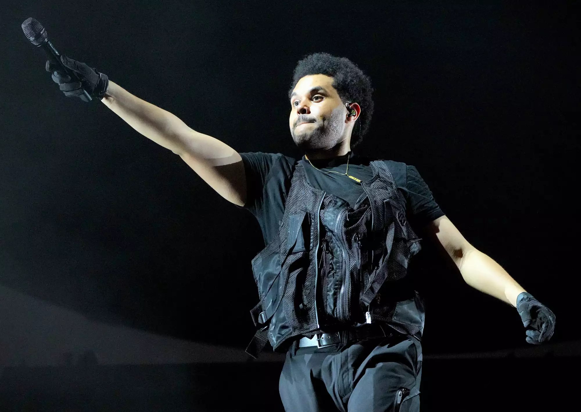 INDIO, CALIFORNIA - APRIL 17: The Weeknd performs onstage at the Coachella Stage during the 2022 Coachella Valley Music And Arts Festival on April 17, 2022 in Indio, California. (Photo by Kevin Mazur/Getty Images for ABA)