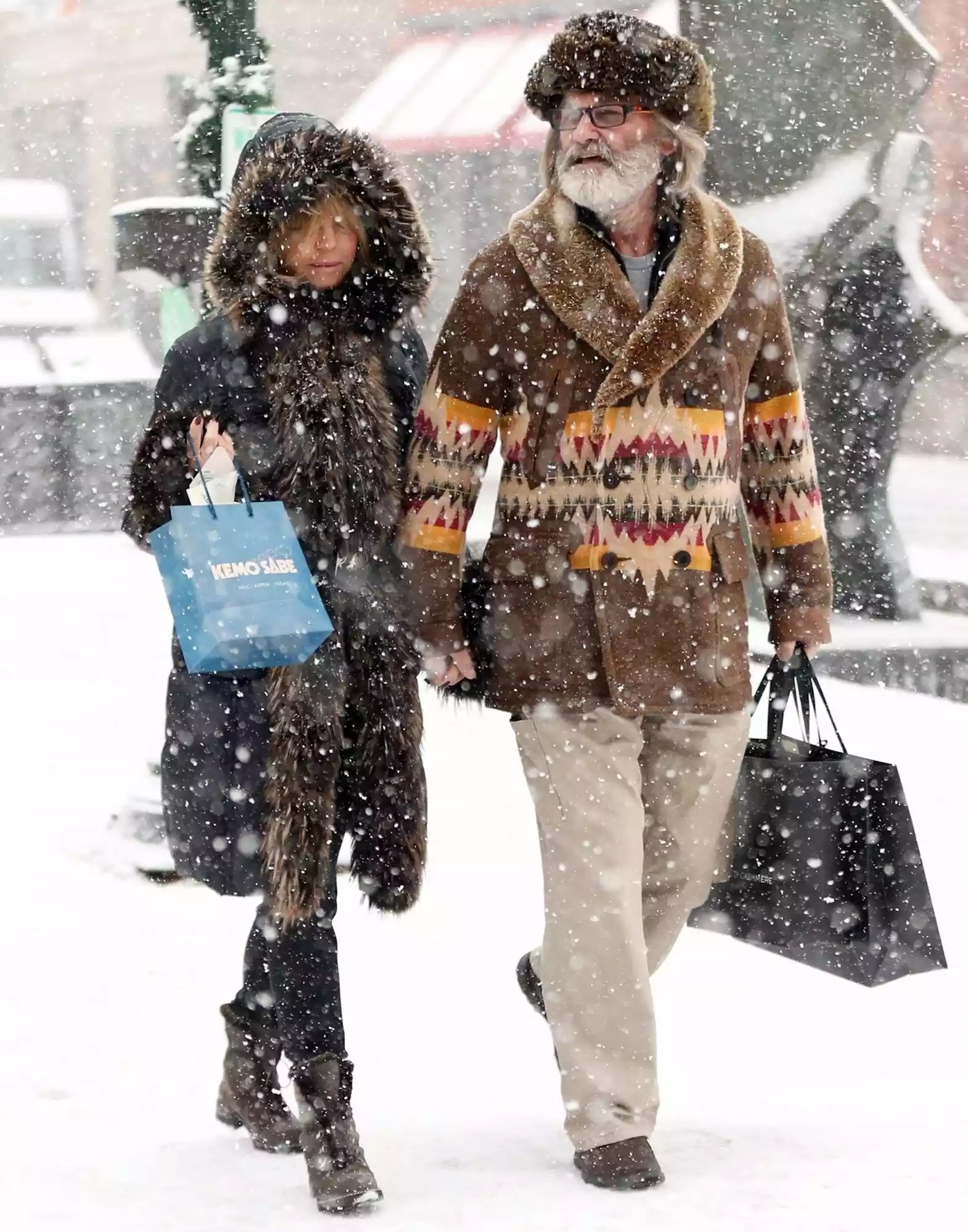 <em>EXCLUSIVE</em> Kurt Russell and Goldie Hawn look great as they spend a very snowy day out shopping
