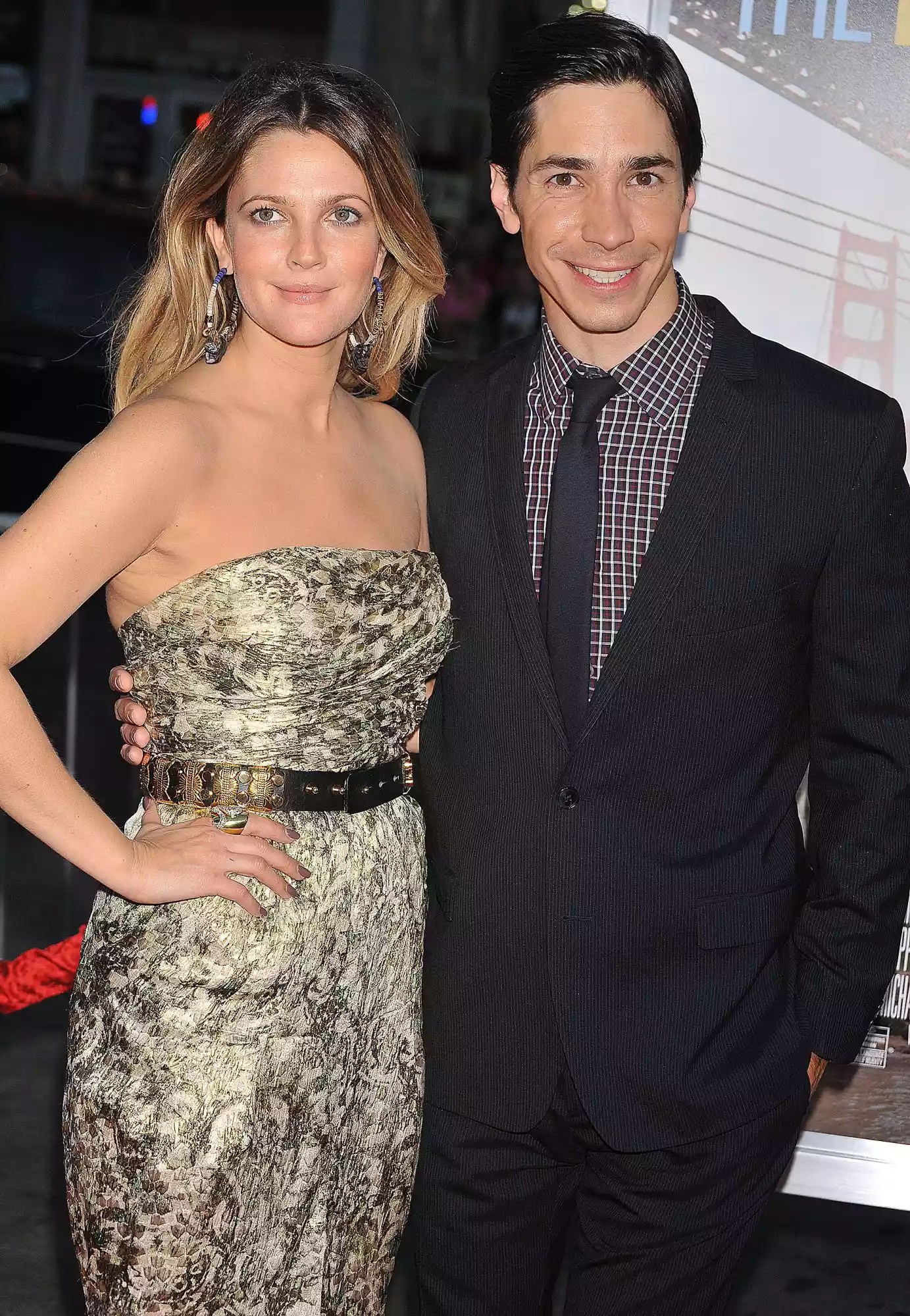 501_drewbarrymore-justinlong_trapper.jpg