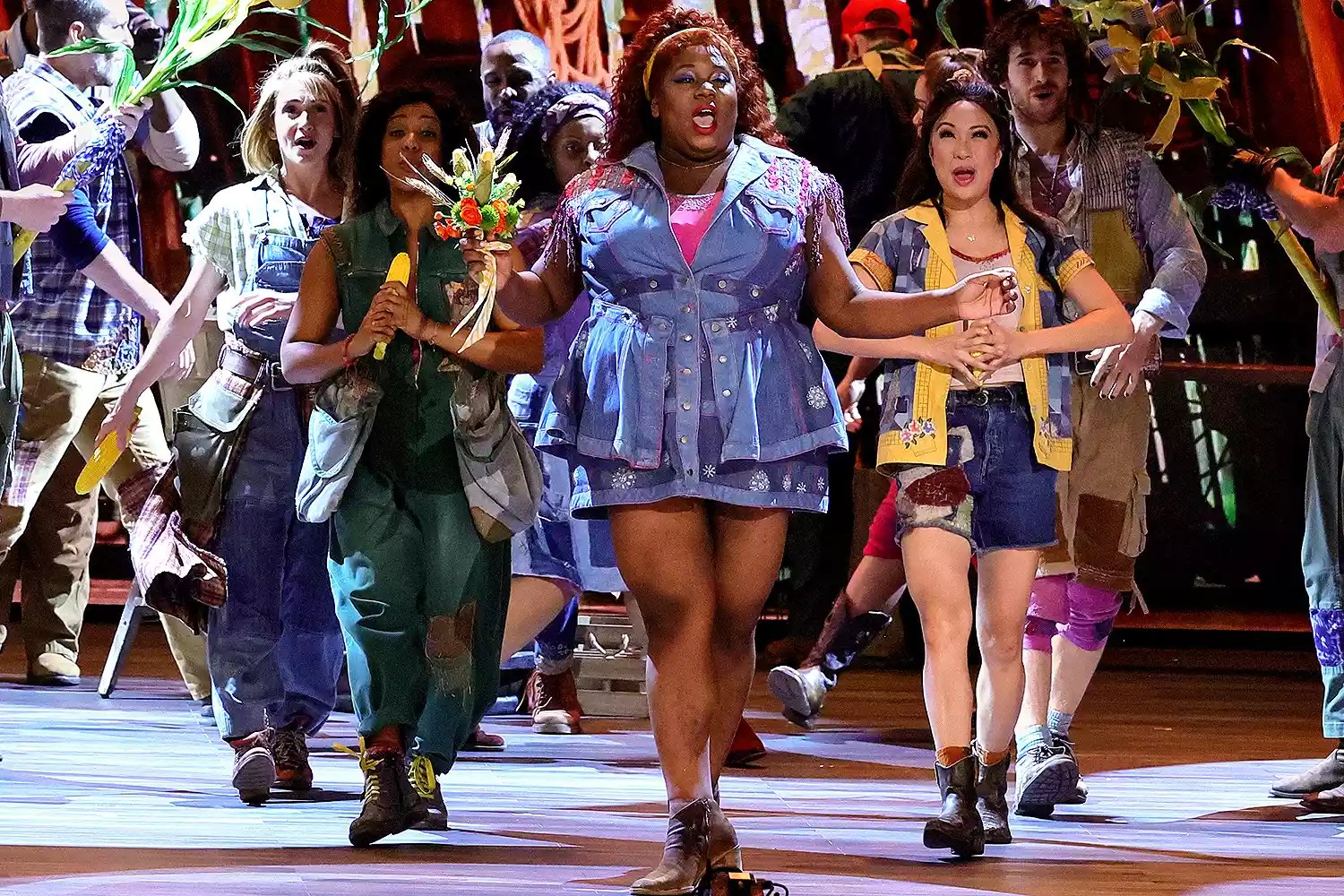 Broadwayâs Shucked to Be Made Into a Movie