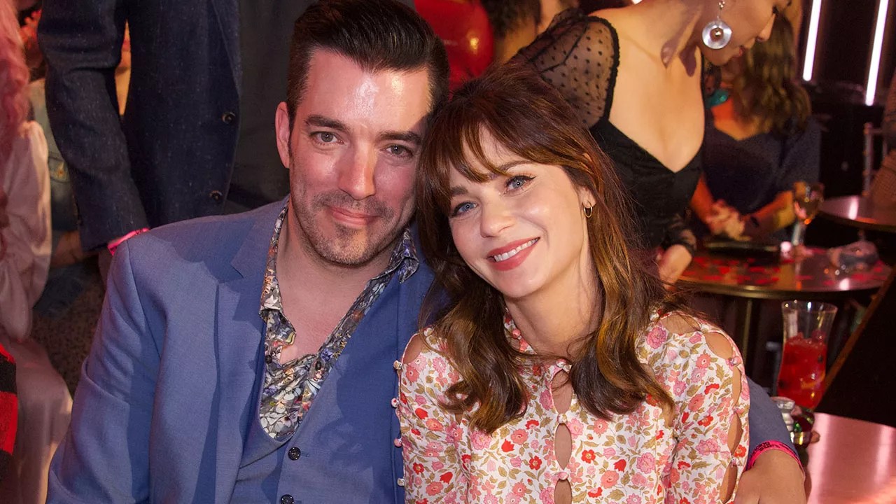 HGTV&rsquo;s &lsquo;Rock the Block&rsquo; Cast Thinks Jonathan Scott &amp; Zooey Deschanel Dating Is a &lsquo;Good Match&rsquo;