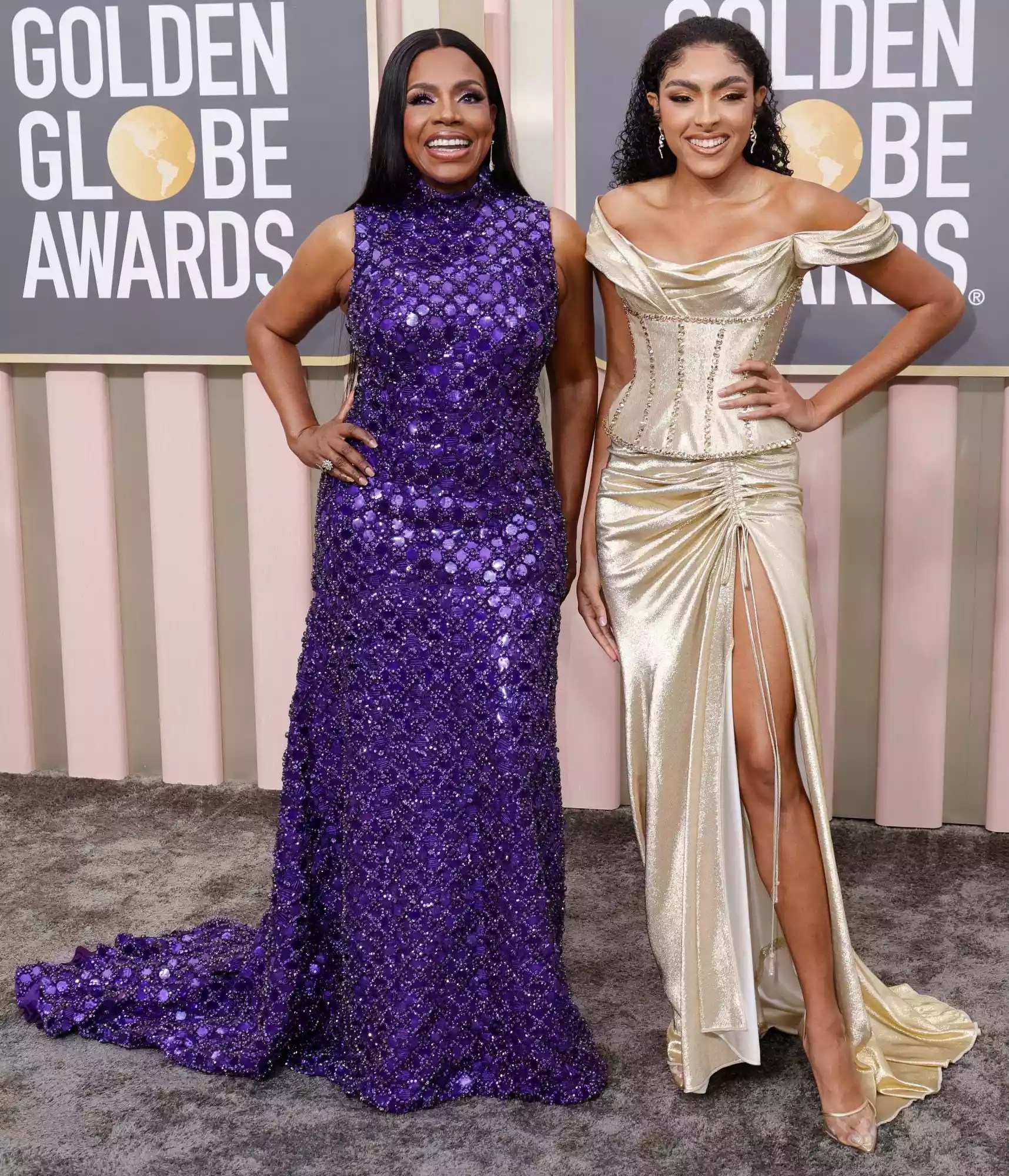 BEVERLY HILLS, CALIFORNIA - JANUARY 10: (L-R) Sheryl Lee Ralph and Ivy “Coco” Maurice attend the 80th Annual Golden Globe Awards at The Beverly Hilton on January 10, 2023 in Beverly Hills, California. (Photo by Frazer Harrison/WireImage)