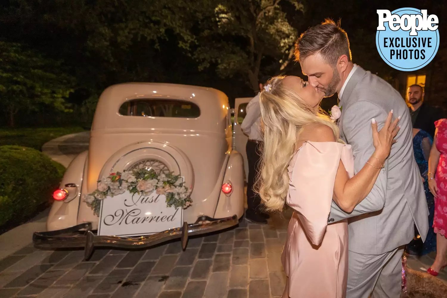 Kristin Chenoweth Wedding photos