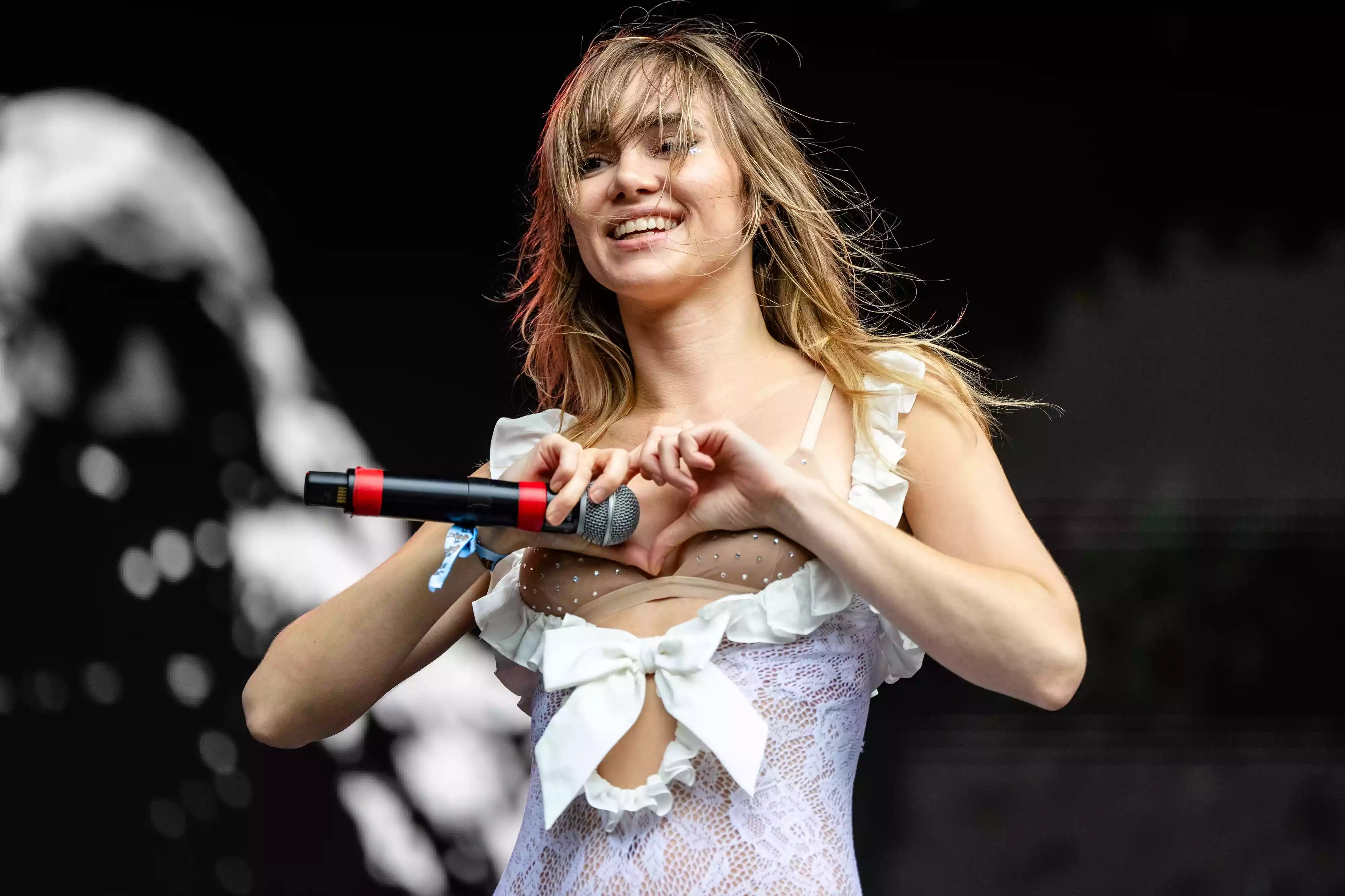 Suki Waterhouse performs during Lollapalooza