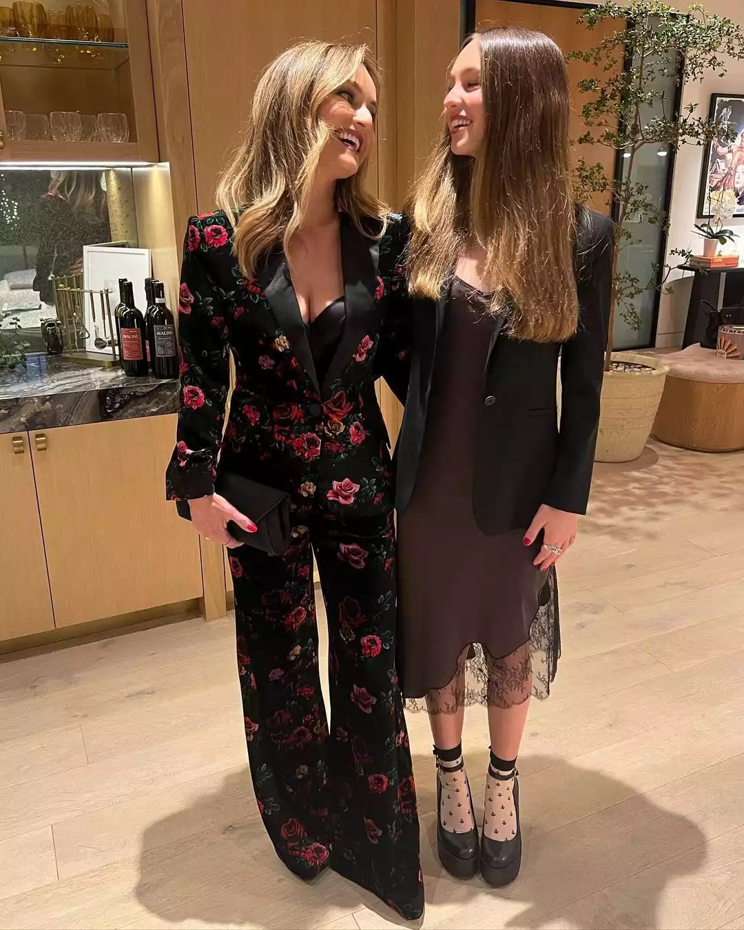Giada De Laurentiisâs Daughter Jade Is All Grown Up as She Joins Her Mom on the Red Carpet: âBest Nightâ