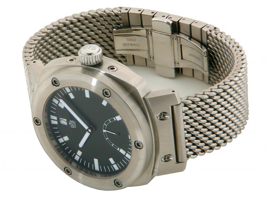 UTS Watches Adventure Manual Date