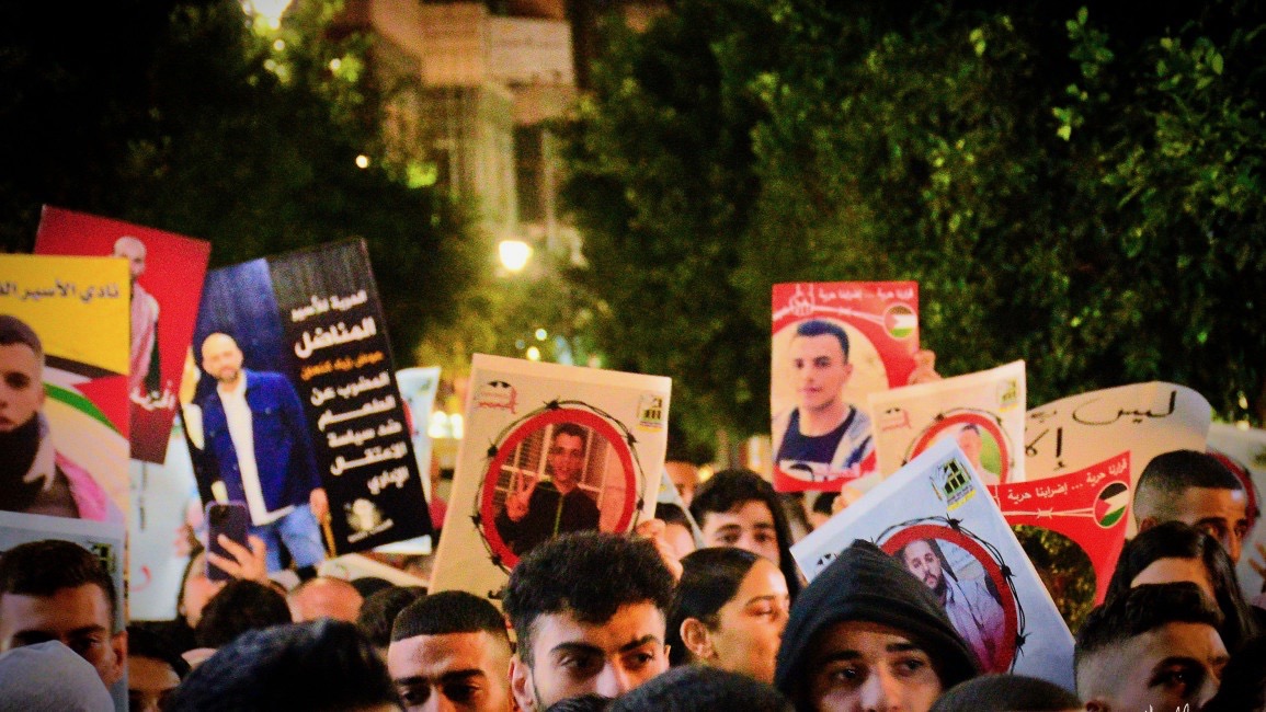 Palestinian prisoners protest medical negligence by Israeli authorities