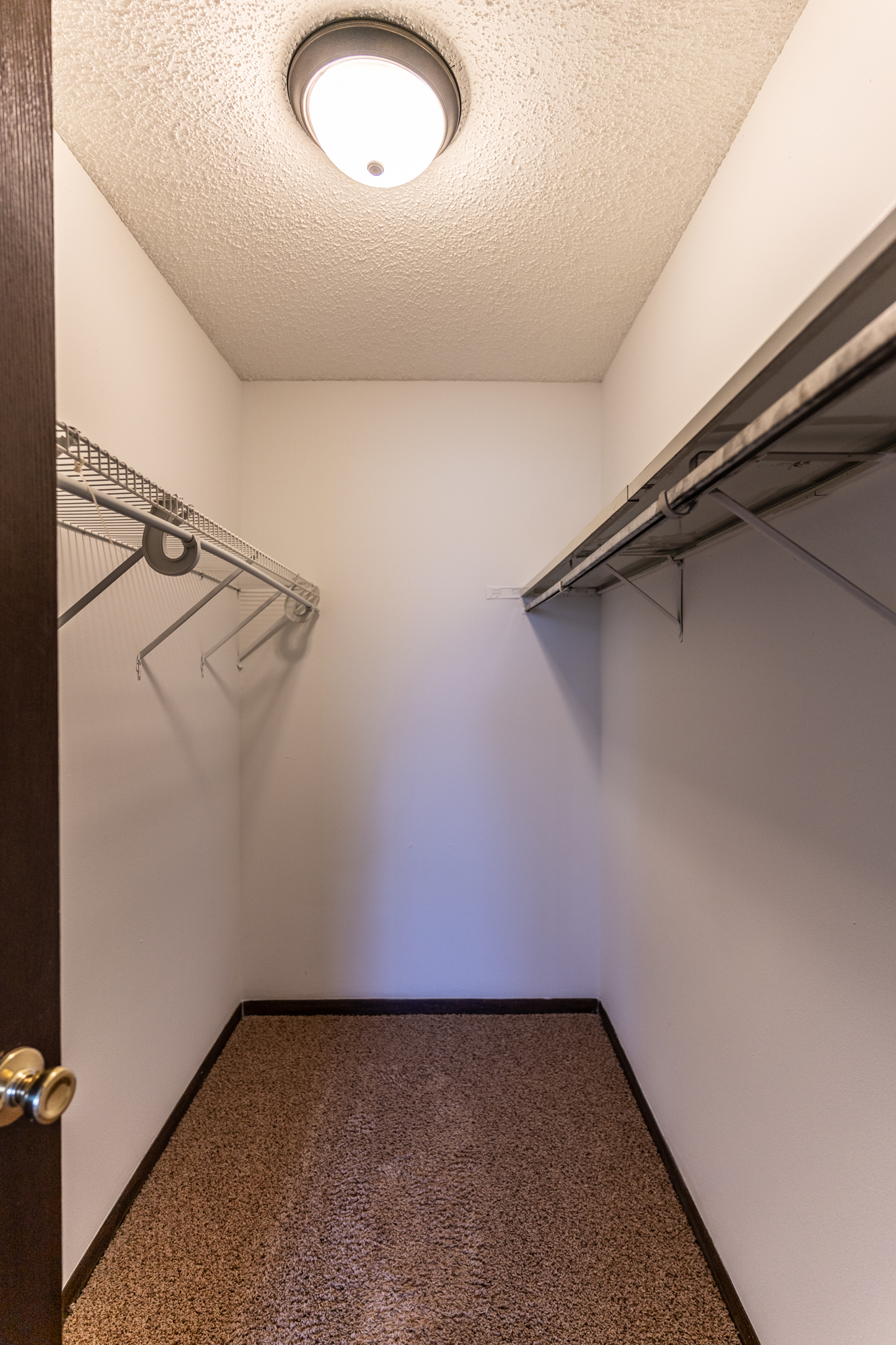 Nordic Villa Apartments Peoria, IL Professional Leasing Services, Inc.