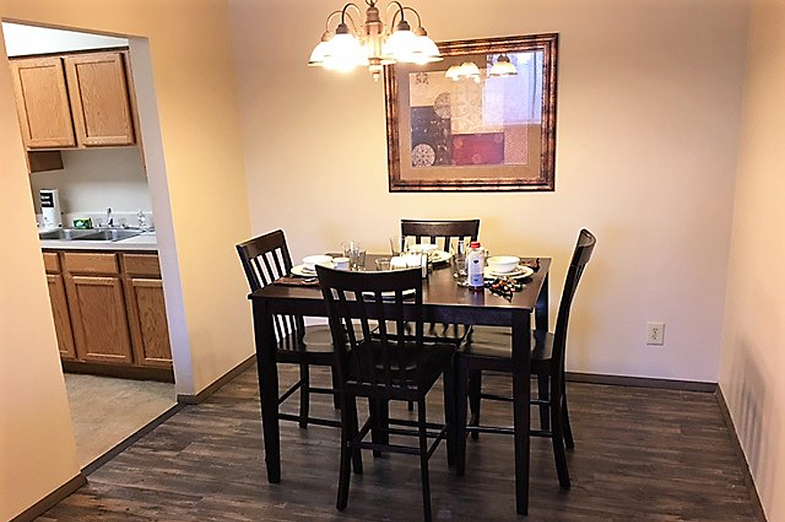 Nordic Villa Apartments Peoria, IL Professional Leasing Services, Inc.